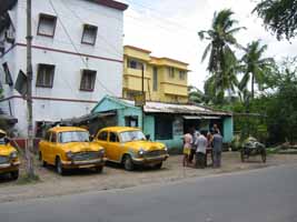 Taxis outside campus